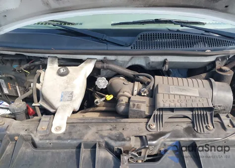 2011 Chevrolet Express 2500 Work Van z USA, uszkodzony, nr VIN 1GCWGFCG1B1189112